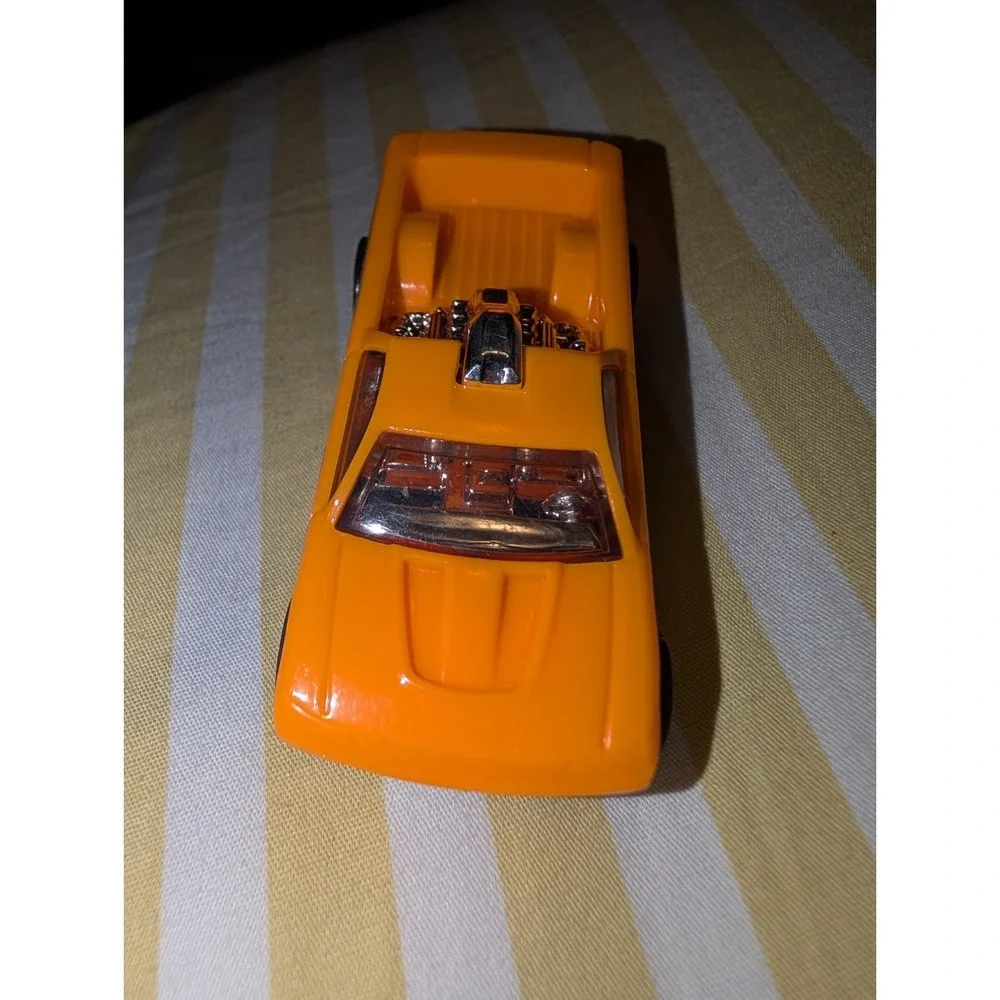 2012 Hot Wheels Mega Loop Mayhem Orange Bedlam Stunt Team #02 1:64 Diecast Rare